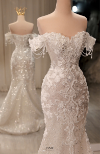 Váy cưới đuôi cá trễ vai cực xinh