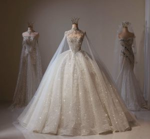 Váy cưới công chúa đuôi dài